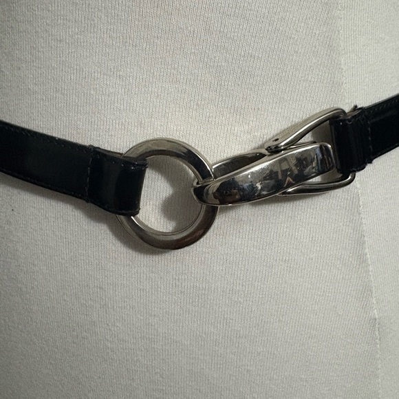 WCM New York Glossy Black Leather Belt with Silver Ring Hook Closure. USA S/M - Picture 3 of 12